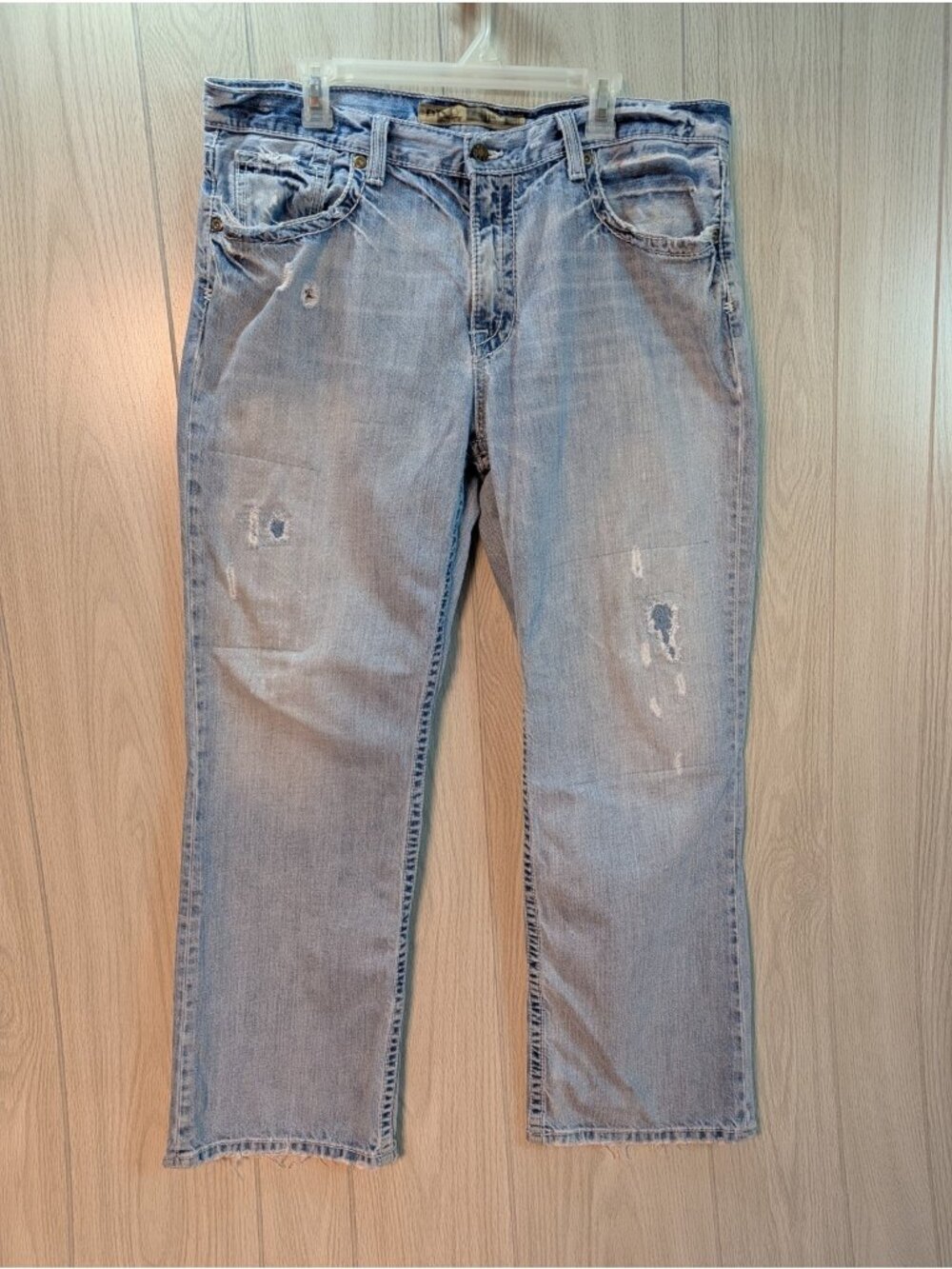Buckle BKE Tyler Straight Jeans Size 38 38R Distressed Holes Patches